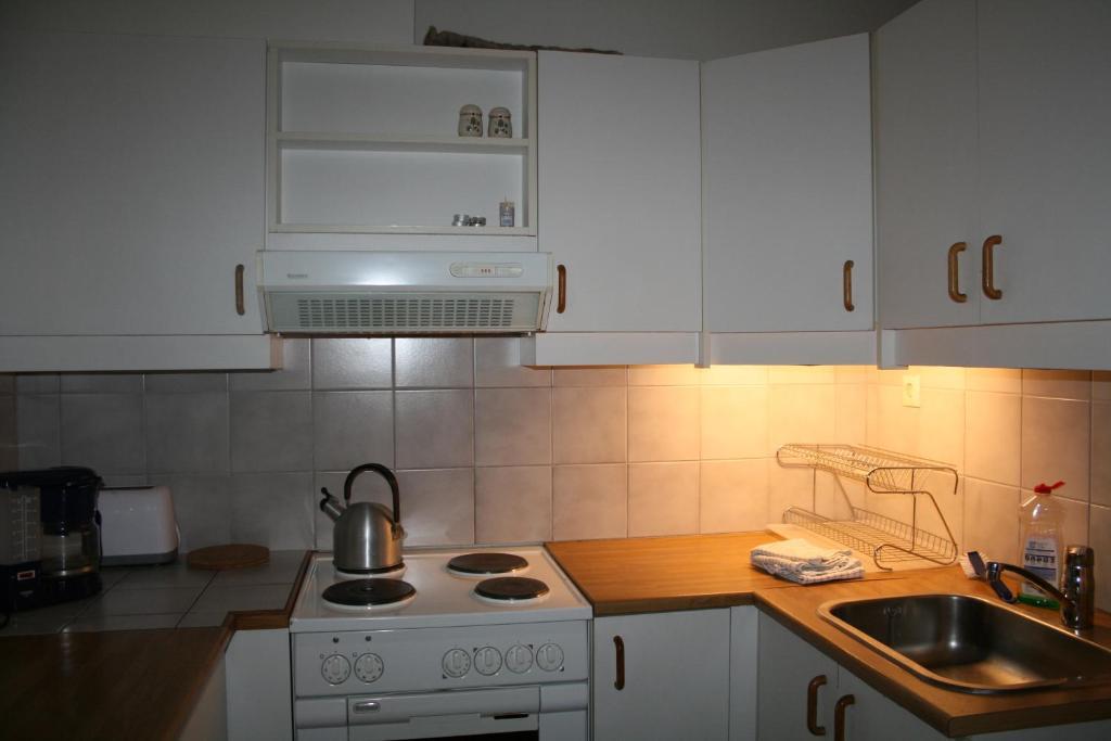 Gista Apartment Akureyri Room photo